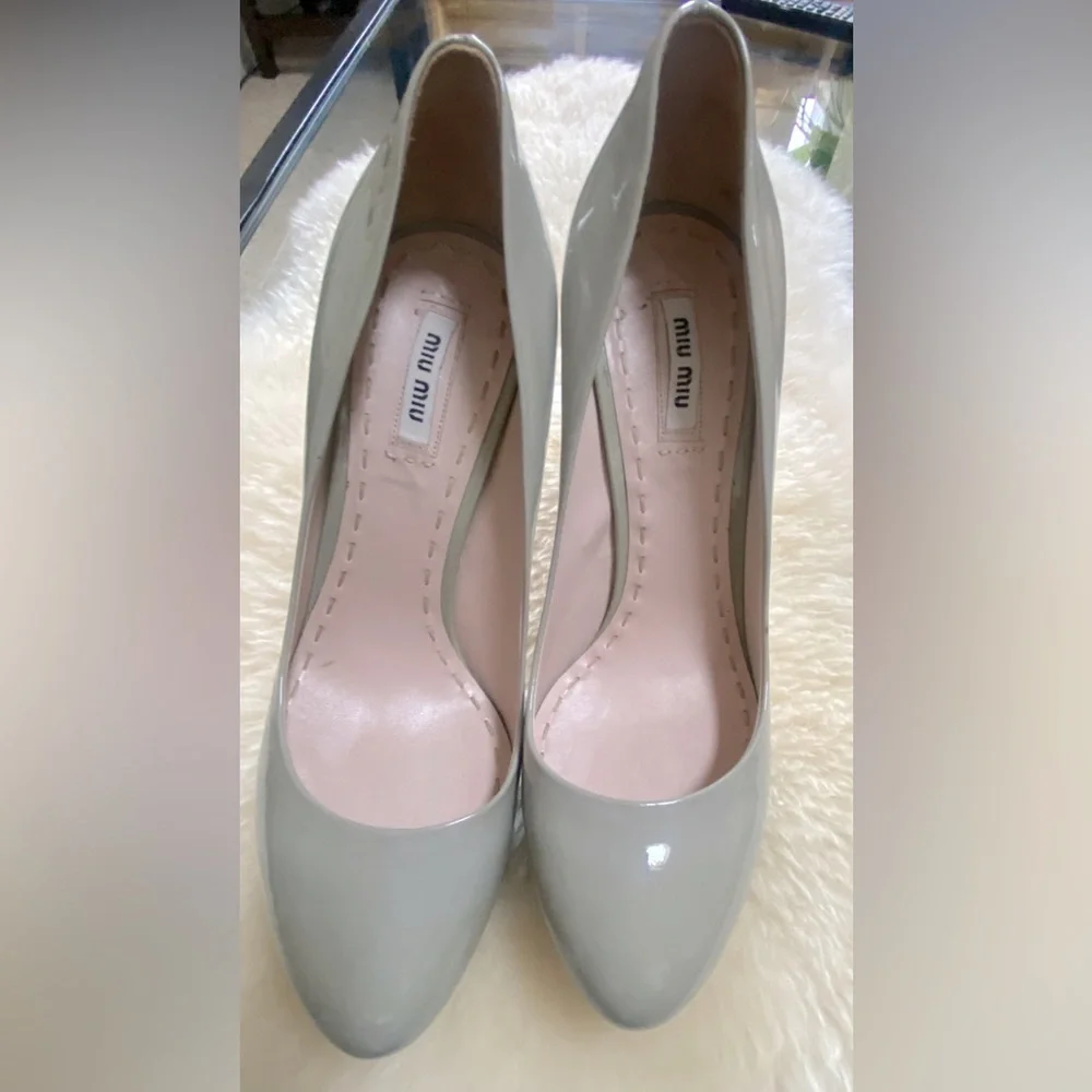 Stunning Miu Miu pumps - Picture 2 of 9